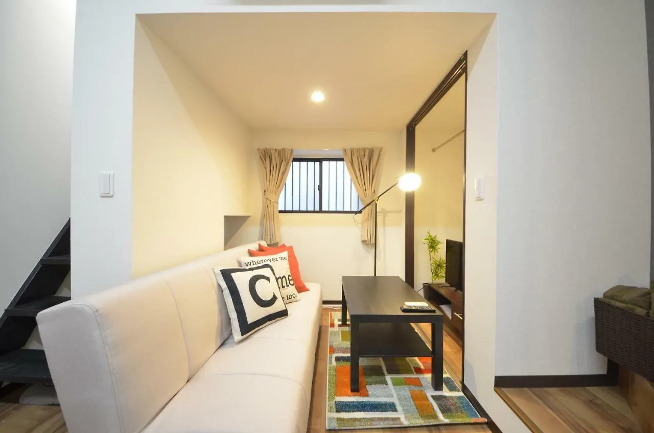 Kyobashi Yadoya 京橋宿屋 Osaka Apartment