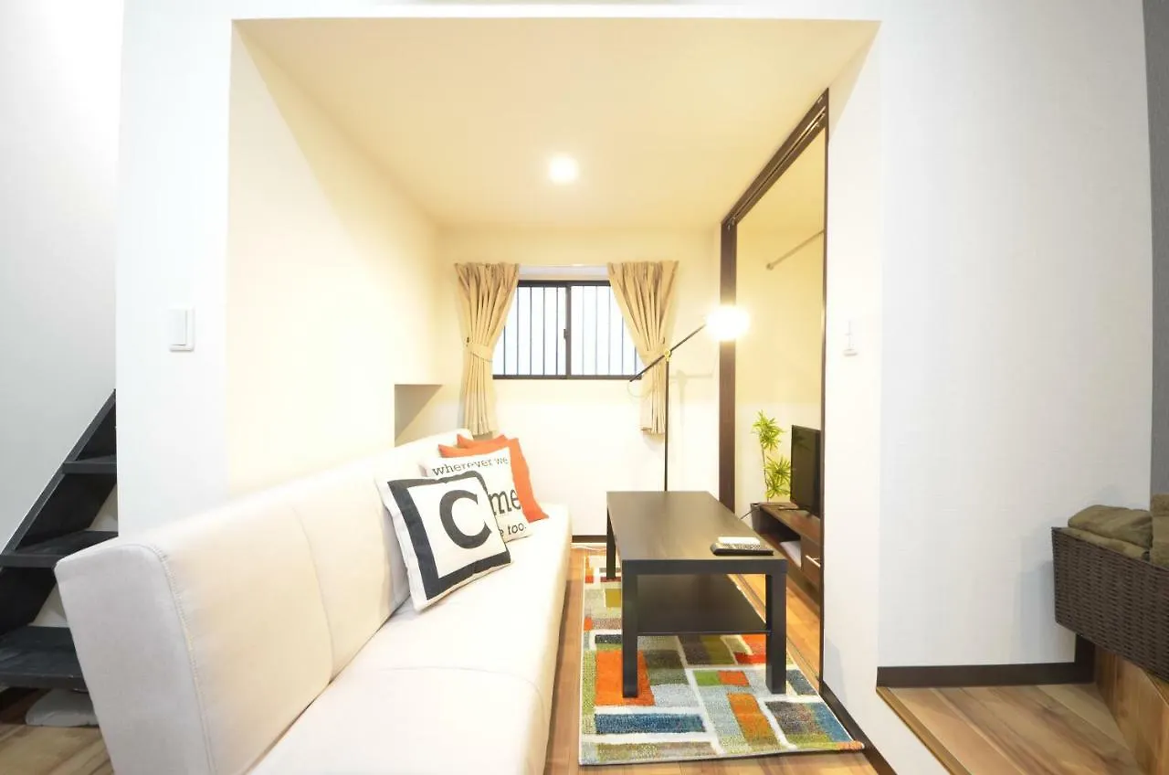Kyobashi Yadoya 京橋宿屋 Osaka Apartment
